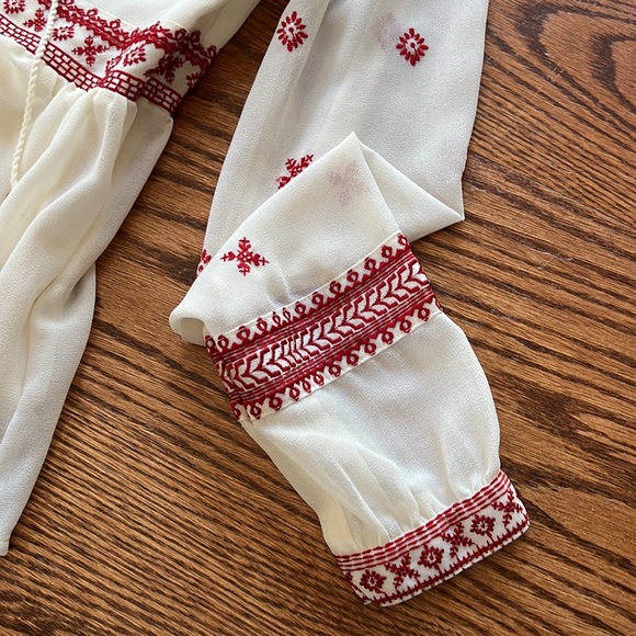 Topshop Size US 6 100% Polyester shell with cotton lining. - Picture 7 of 7